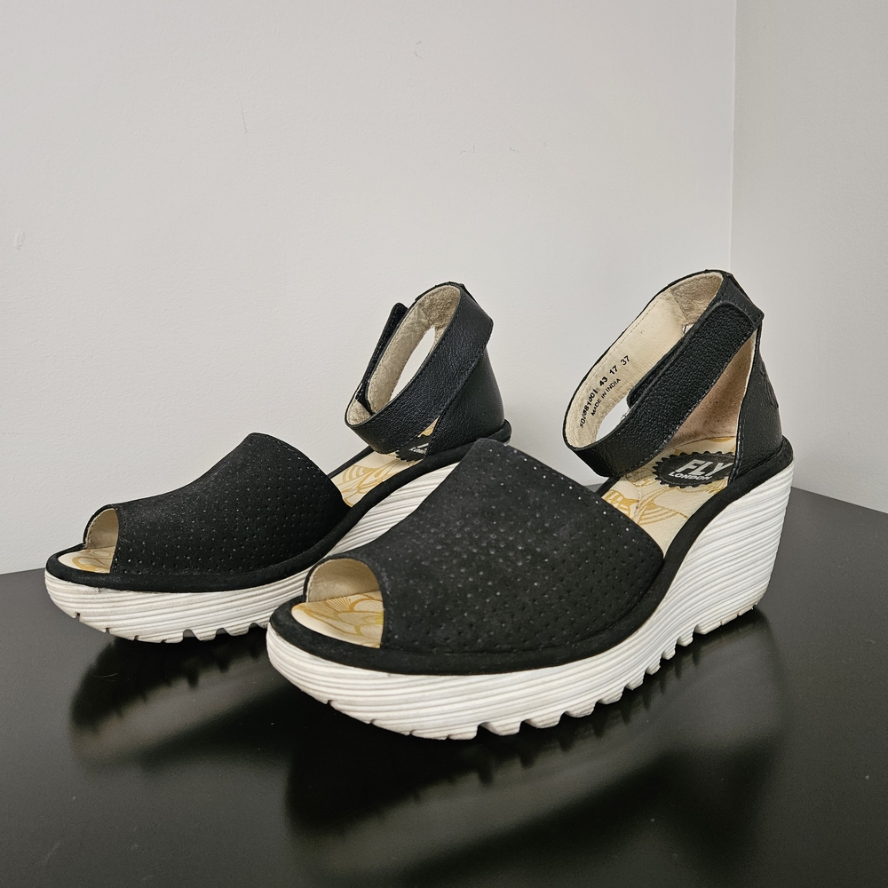 FLY London Women's Yake Perforated Leather Wedge Sandals Size 7 EU Size 37 - Picture 2 of 9